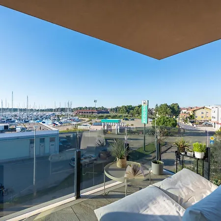 Mia1 Apartment